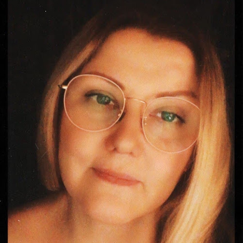 Алена Топоркова