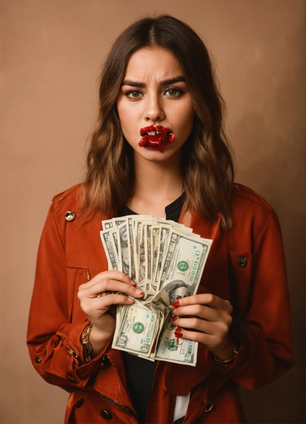 Face, Lipstick, Sleeve, Flash Photography, Collar, Banknote