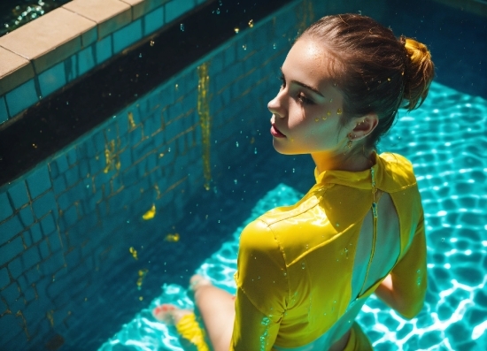 Swimming Pool, Mammal, Flash Photography, Leisure, Cool, Black Hair