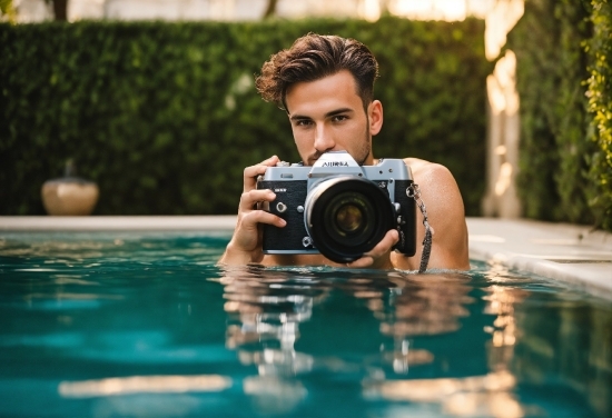 Water, Plant, Muscle, Photographer, Table, Camera Lens