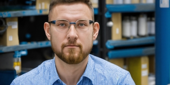 Best Photo Editing Software For Windows 10, Forehead, Nose, Glasses, Chin, Daytime
