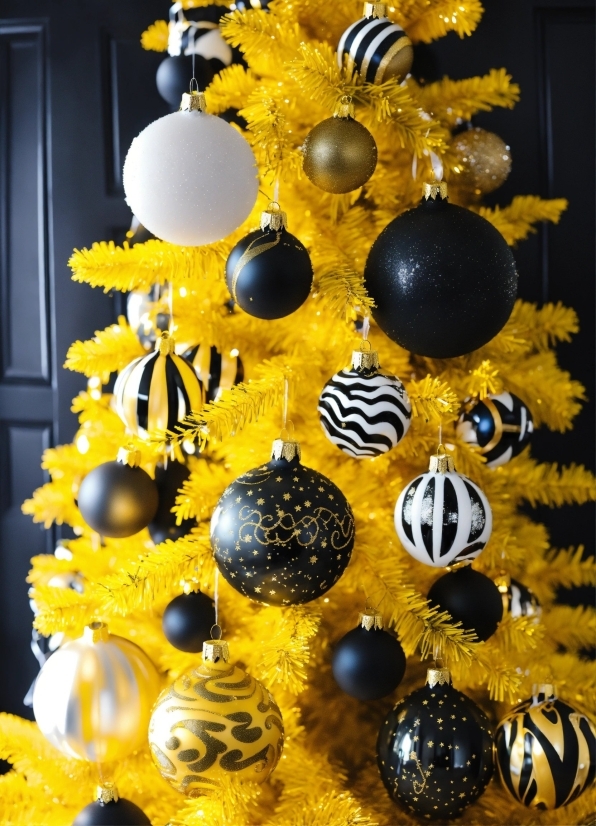 Christmas Ornament, Christmas Tree, Plant, Holiday Ornament, Yellow, Ornament