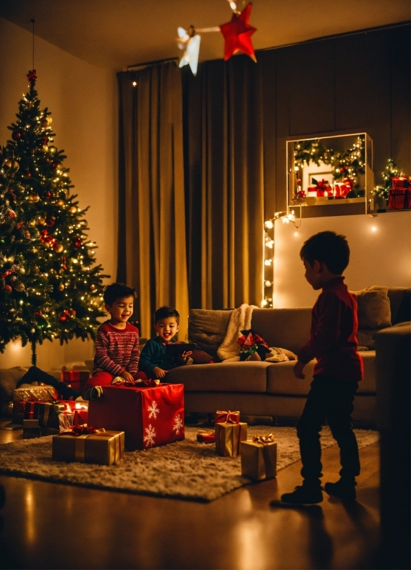 Christmas Tree, Light, Lighting, Table, Interior Design, Decoration