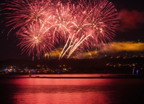 Fireworks, Atmosphere, Water, Sky, Entertainment, Pink