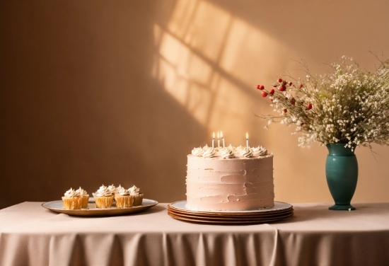 Food, Table, Cake Decorating, Plant, Cake, Cake Decorating Supply