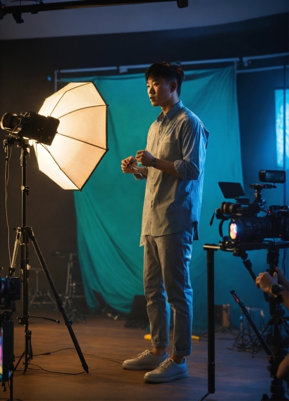 Create Ai Music, Public Address System, Entertainment, Tripod, Performing Arts, Musician