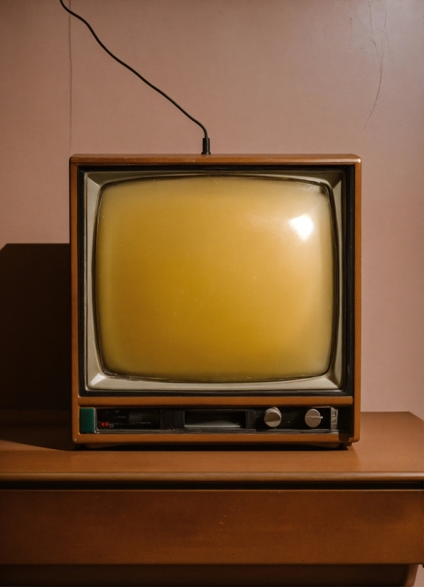 Television, Rectangle, Tableware, Dishware, Television Set, Computer Monitor Accessory