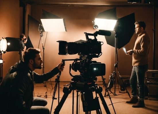 Videographer, Tripod, Film Studio, Television Crew, Lighting, Film Crew