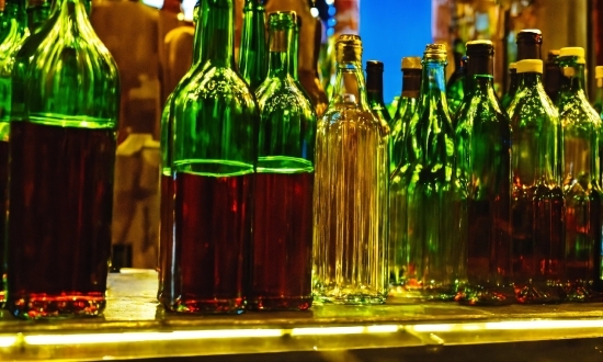 Bottle, Drinkware, Tableware, Liquid, Stemware, Green