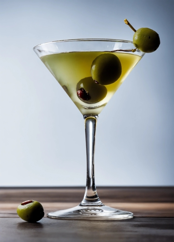 Good Editing Software Free No Watermark, Tableware, Martini Glass, Liquid, Stemware, Drinkware