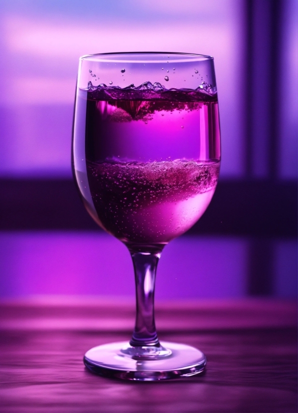 Tableware, Water, Liquid, Drinkware, Wine Glass, Cocktail
