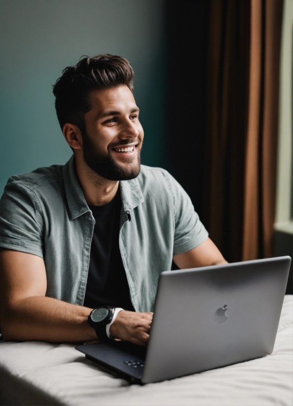 Computer, Smile, Laptop, Personal Computer, Product, Netbook